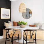 modern-banquette-tulip-table-black-wall-AAO9RpWcaMD9vdKwkqlAMt-b7e17aa3adf74a7c8a8ae2adc315a2e2