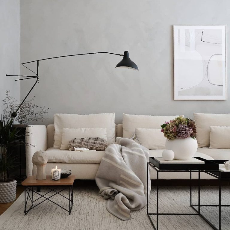 neutral-living-roo-with-cream-sofa-and-suede-paint-effect-on-walls