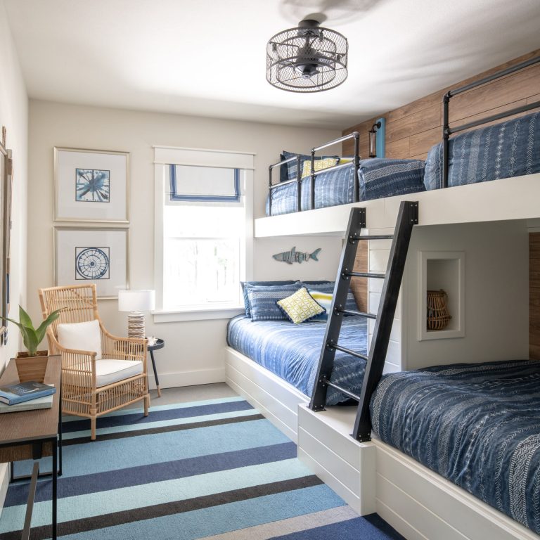 lakeside-bunk-room-studio-steidley-img_34b10b670ba56901_14-4987-1-a4ad01c