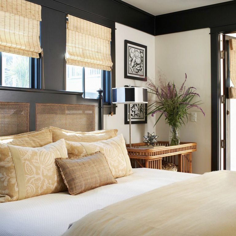 black-white-color-bedroom-wicker-headboard-6b_pKR7qaraAPZ0rqi3VMA-cbde9a34bc564505b59102be8aa1d6c8