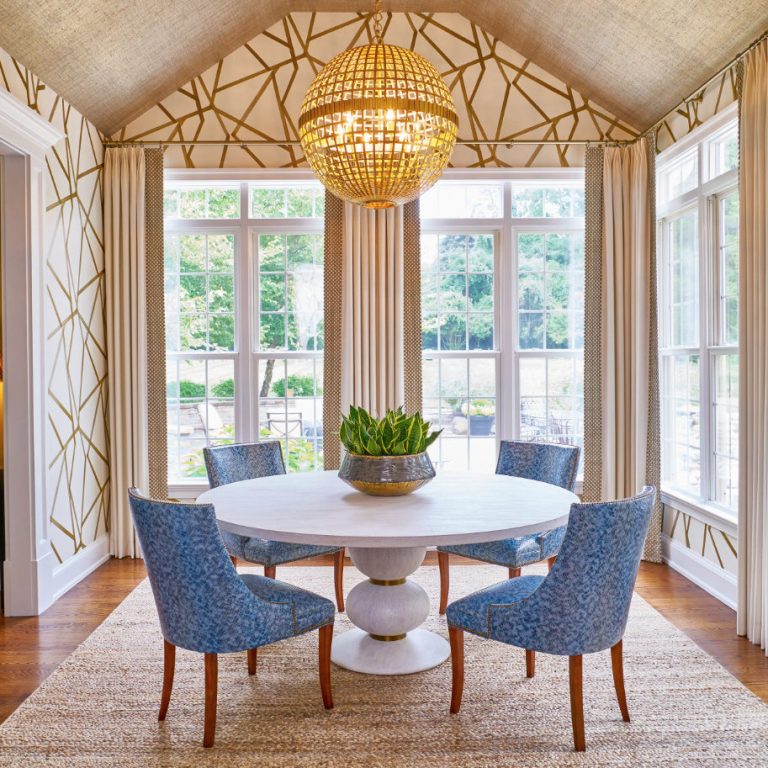 ideas-for-celing-decor-breakfast-room-interior-design
