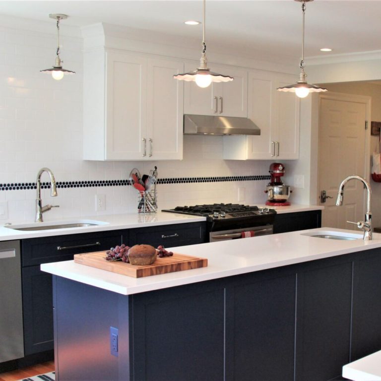 IMG_7583-residential-interior-kitchen-lighting-Fluted-Shade-Stem-Loop-12in-10in-100-Black-Black-Cott