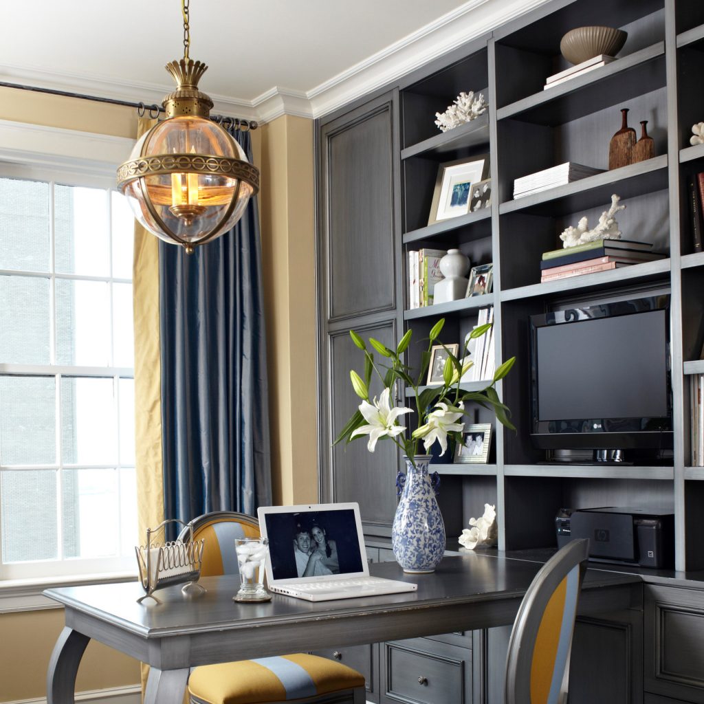 lakefront-prewar-co-op-kim-scodro-interiors-img_2701106b00dc9beb_14-0627-1-b5a6594